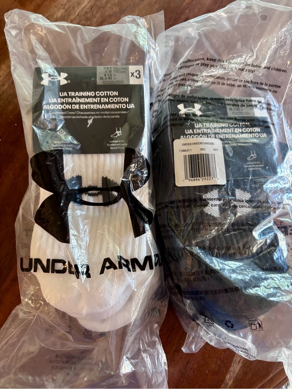 NEW Under Armour Crew Socks - White & Black (3-Pack) Total of 6 Pairs of Socks